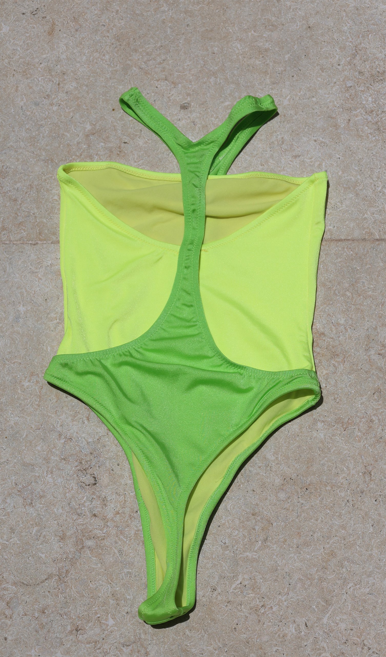 Dolce Vintage jaune — maillot une pièce, collection Dolce Estate